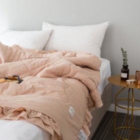 The new Korean version of the ruffled seersucker summer quilt is comfortable single double air conditioning is machine washable summer quilt