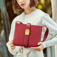New leather handbag bag Korean fashion cowhide lock square bucket bag broadband shoulder bag handbag lady bag