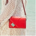 Spring and summer leather handbags new lychee pattern Korean fashion slung shoulder new bag leather small square bag