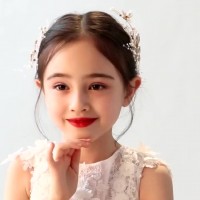 Girls catwalk princess hair accessories children's white flowers handmade pearl hair comb flower girl plug comb headdress hairpin hairpin female