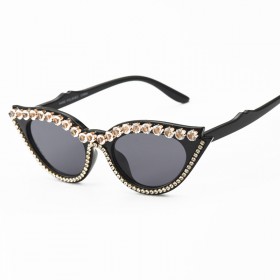 New retro cat eye ladies full diamond sunglasses trend personality sunglasses hot sale glasses S04